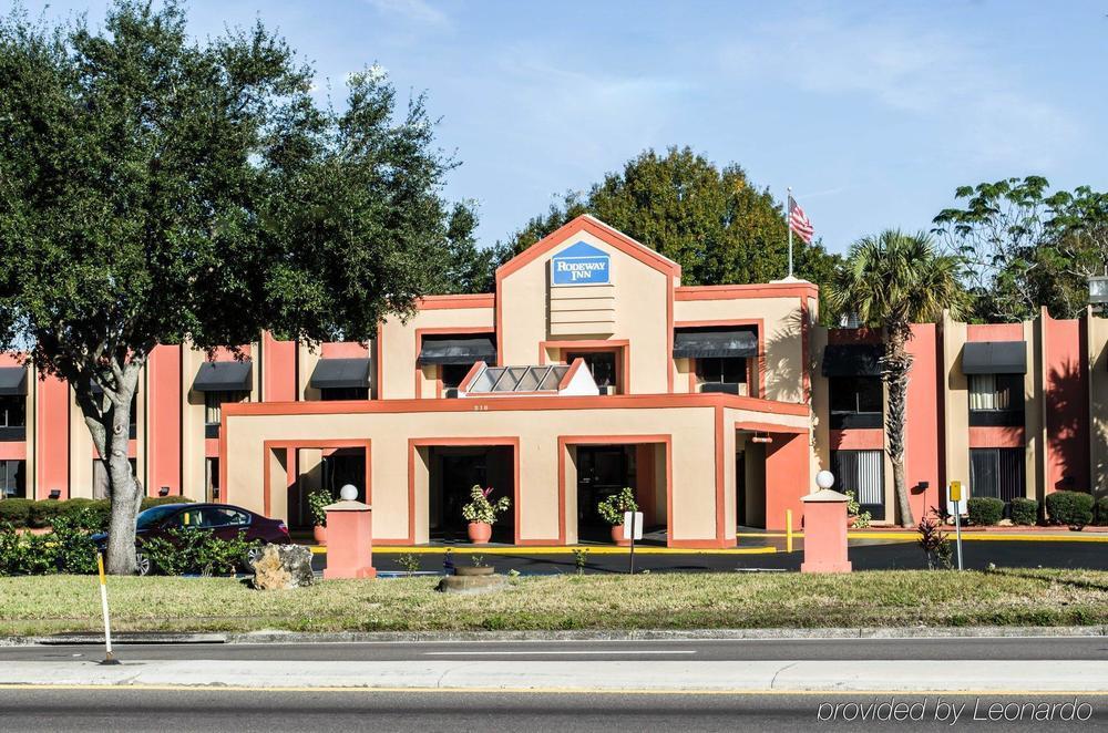 Bay Inn On Busch Tampa Eksteriør bilde